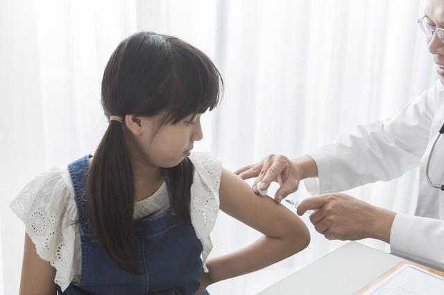 从分子机制到临床干预:系统性拆解带状疱疹病毒再激活的五重驱动 健康养生