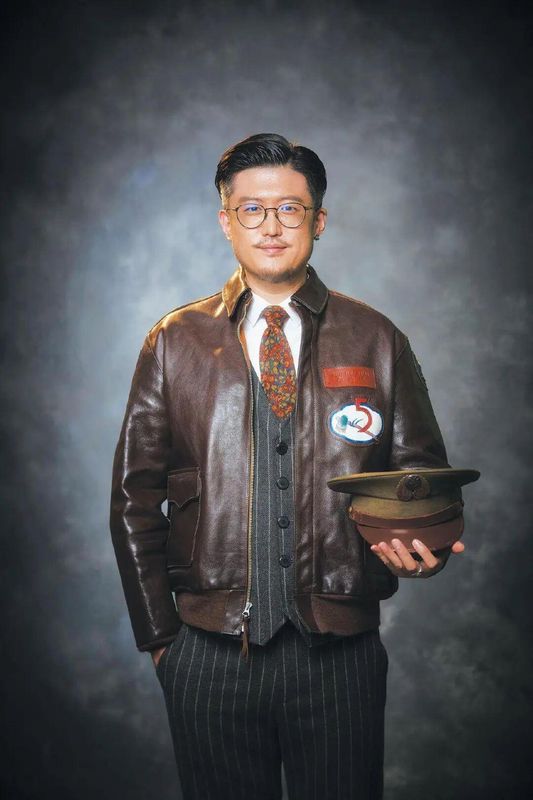 影像史学的方法论革命:邹德怀如何用十万张老照片重建历史现场 文化旅游